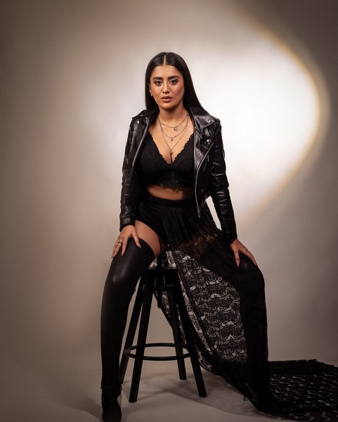 Rashi singh is captivating with her beauty in funny poses-Actressrashi, Premkumarrashi, Raashi Singh, Rashi, Rashi Shingh, Rashi Singh, Rashisingh, Rashi Singh Hot, Singh Rashi Photos,Spicy Hot Pics,Images,High Resolution WallPapers Download